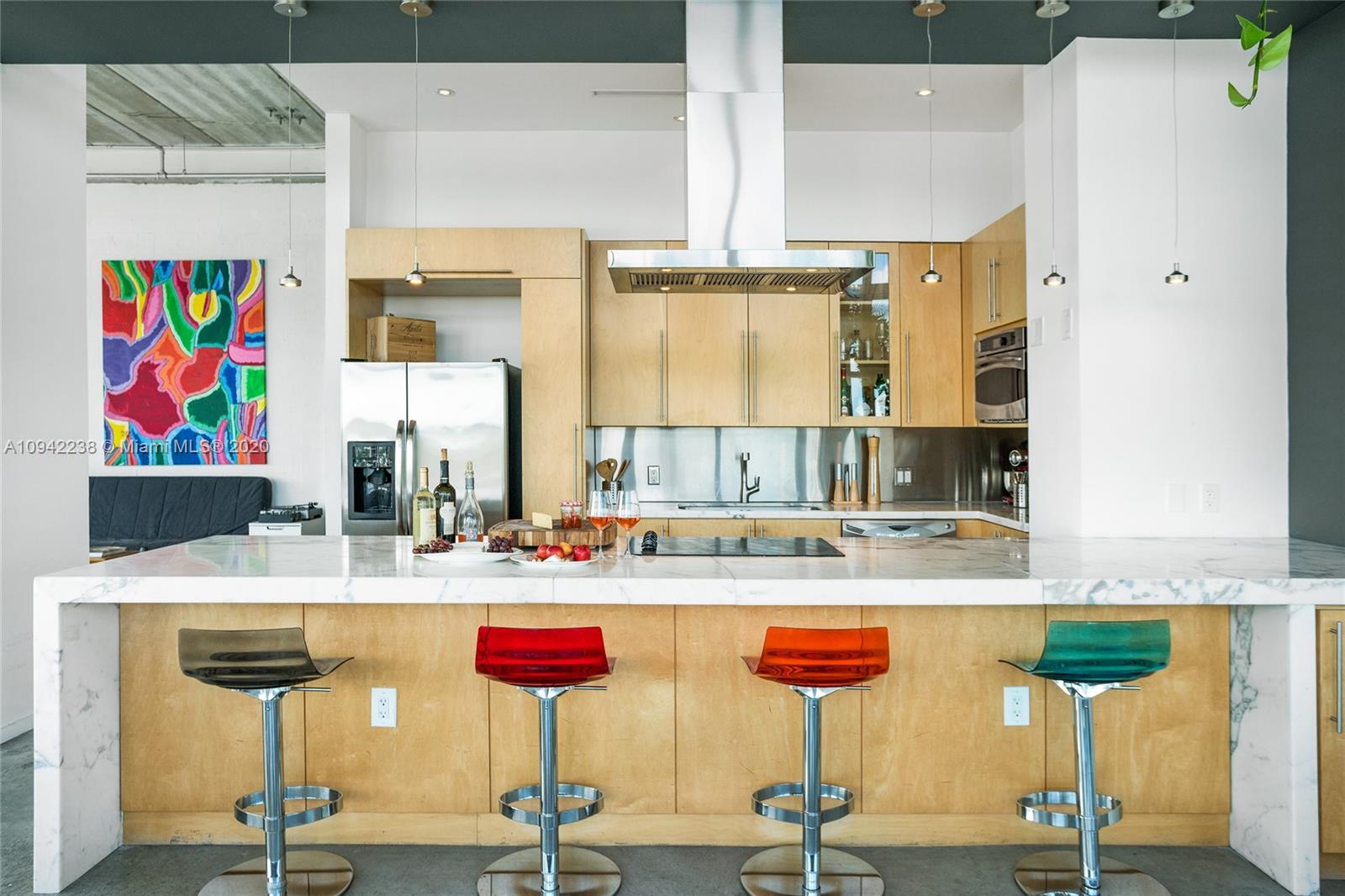 THE BANK CONDO - Residential