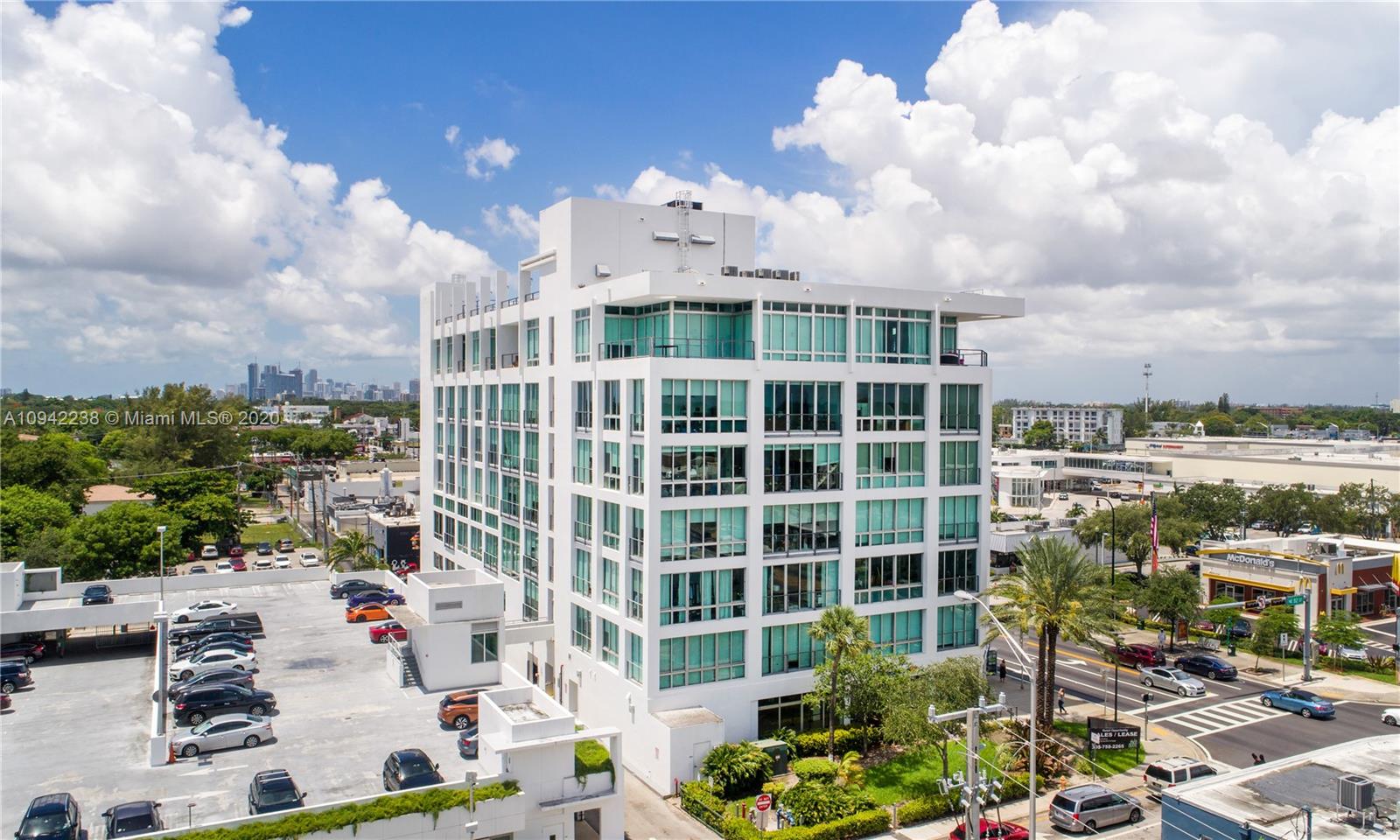 THE BANK CONDO - Residential