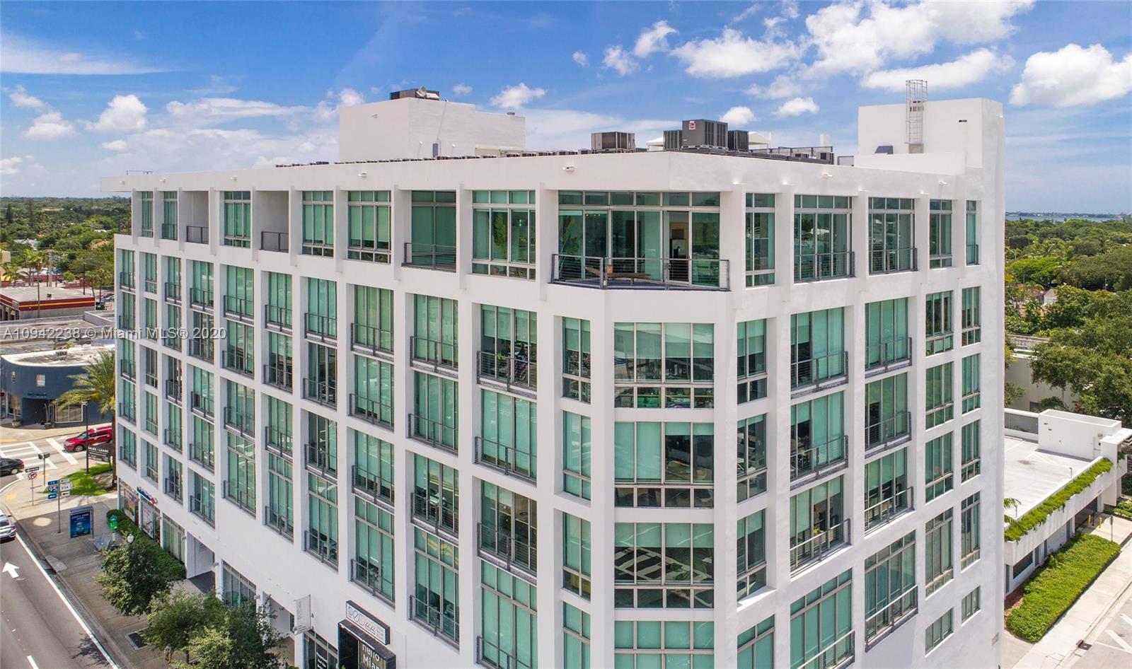 THE BANK CONDO - Residential