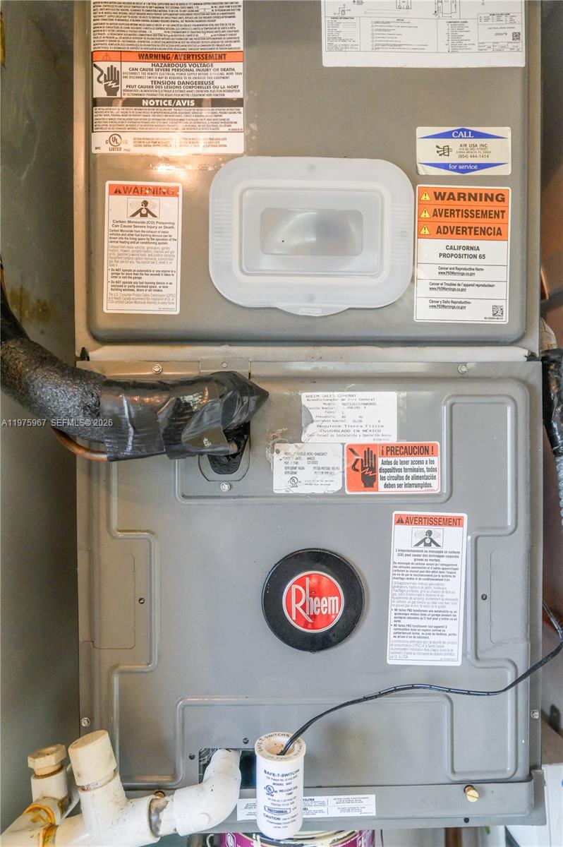 MEADOWBROOK LAKES VIEW CO - Residential