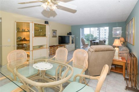 Tiny photo for 101 SE 3rd Ave #401, Dania Beach, FL 33004 (MLS # A11975967)