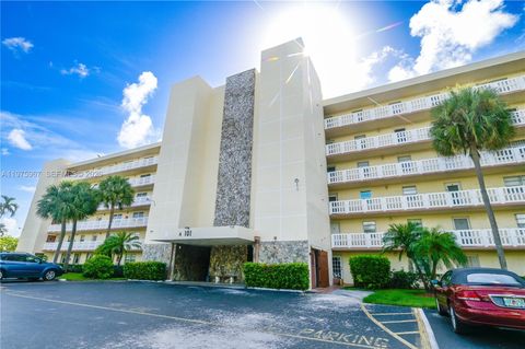 Tiny photo for 101 SE 3rd Ave #401, Dania Beach, FL 33004 (MLS # A11975967)