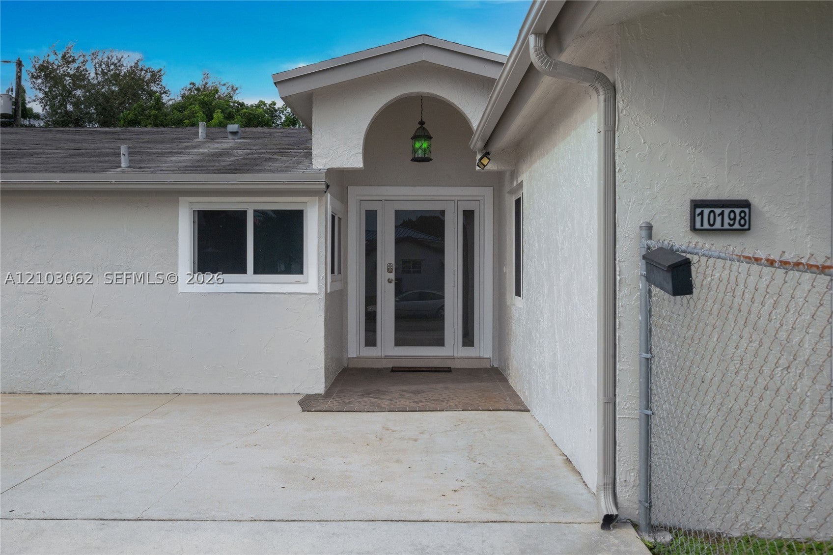 10198 SW 203rd Ter