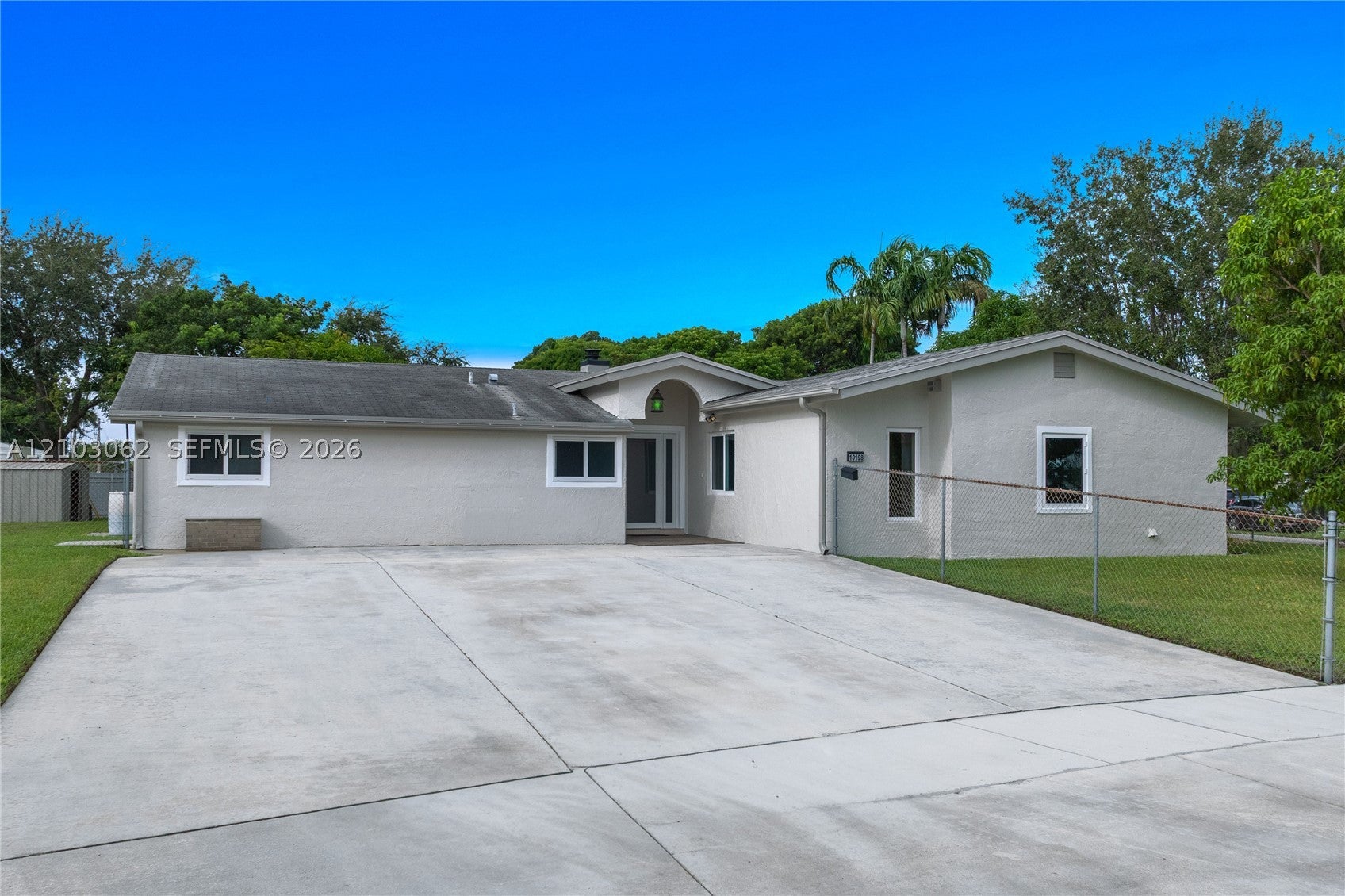 10198 SW 203rd Ter