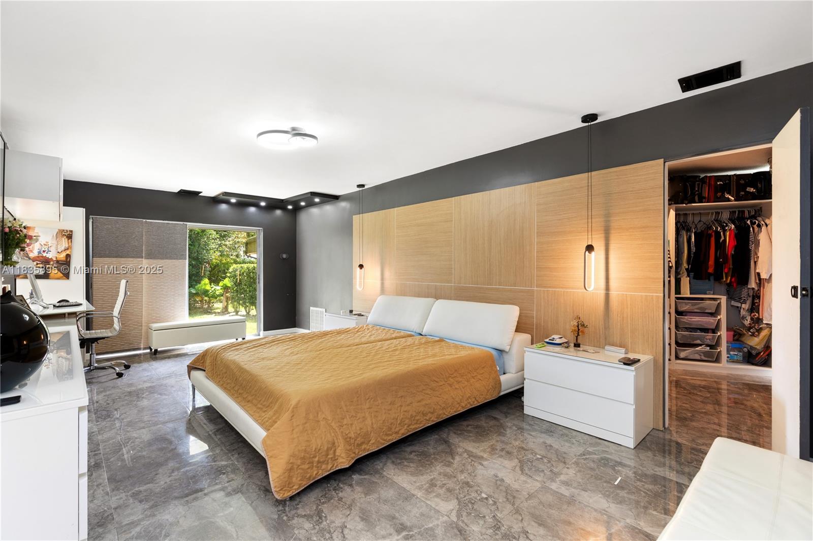 WOODLANDS SEC FIVE - Residential