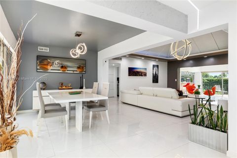 5712 White Hickory Cir Tamarac FL 33319