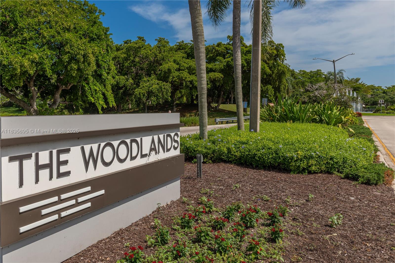 WOODLANDS SEC FIVE - Residential