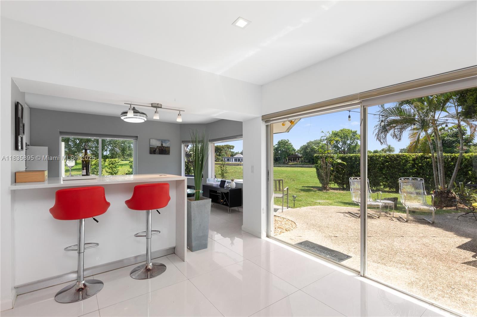 WOODLANDS SEC FIVE - Residential