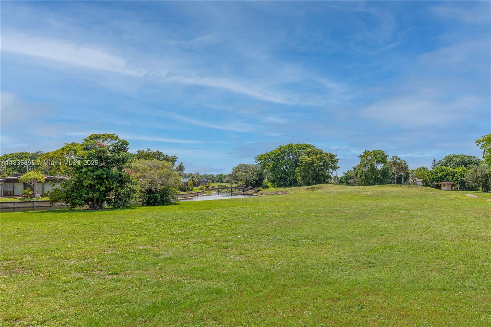 WOODLANDS SEC FIVE - Residential