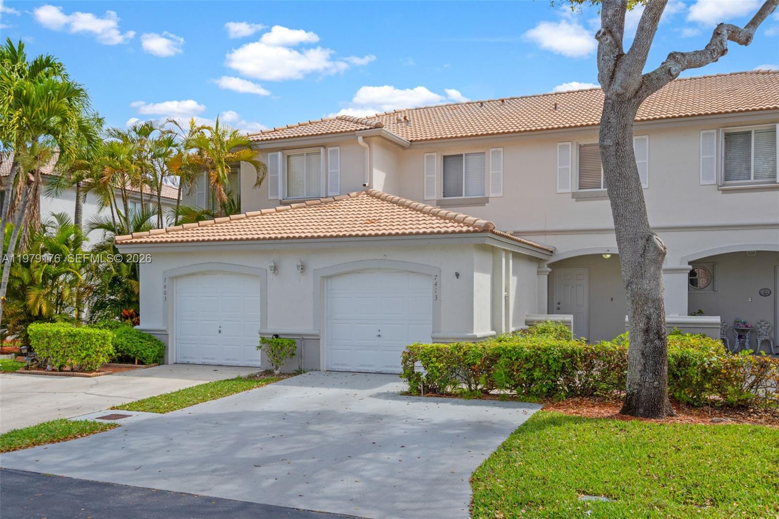 HEFTLERS LAGO MAR WEST - Residential