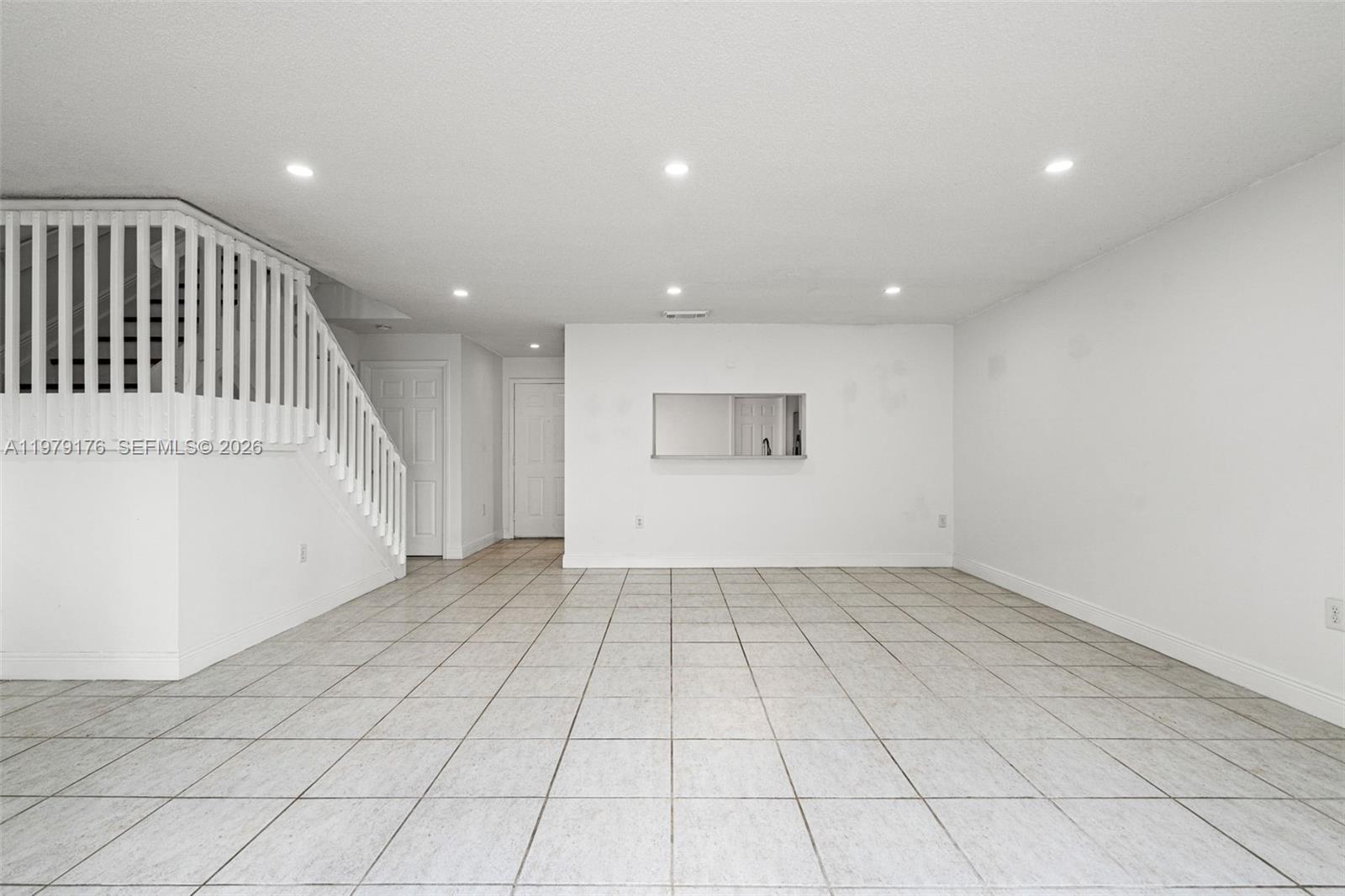 HEFTLERS LAGO MAR WEST - Residential