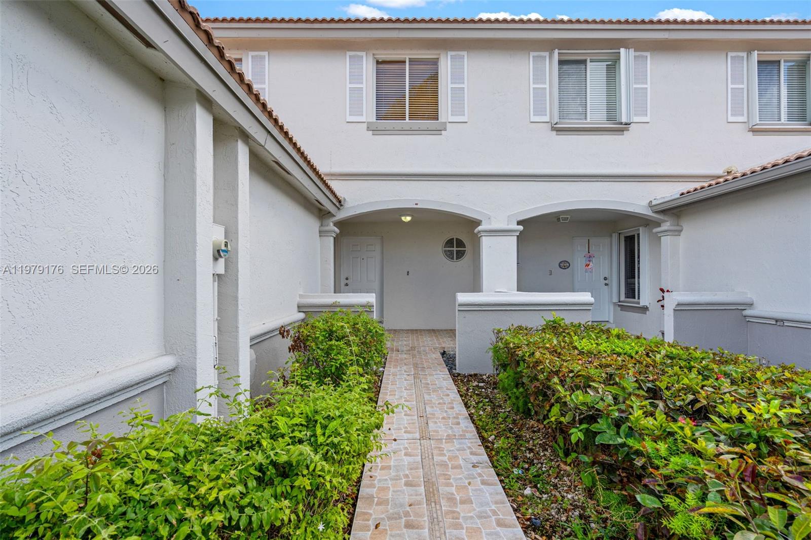 HEFTLERS LAGO MAR WEST - Residential