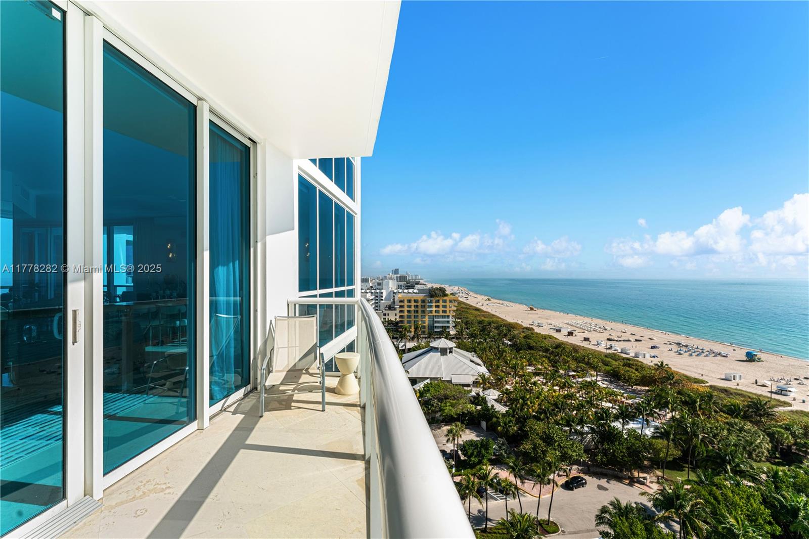 CONTINUUM ON SOUTH BEACH - Residential