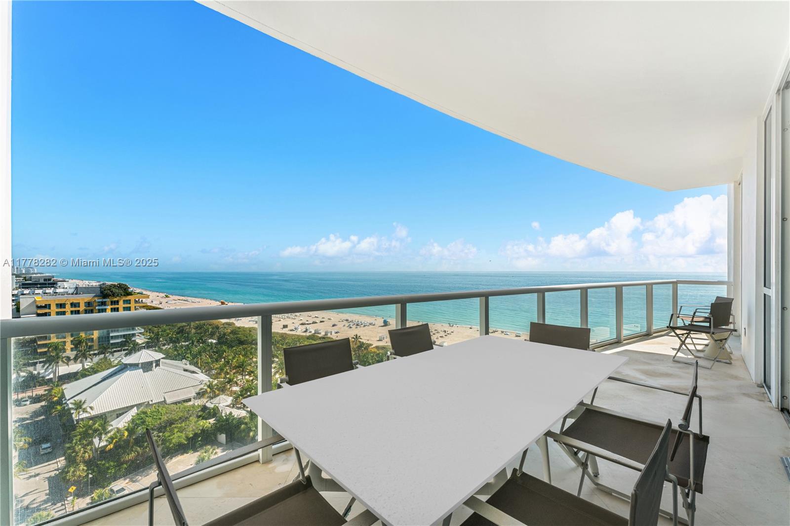 CONTINUUM ON SOUTH BEACH - Residential