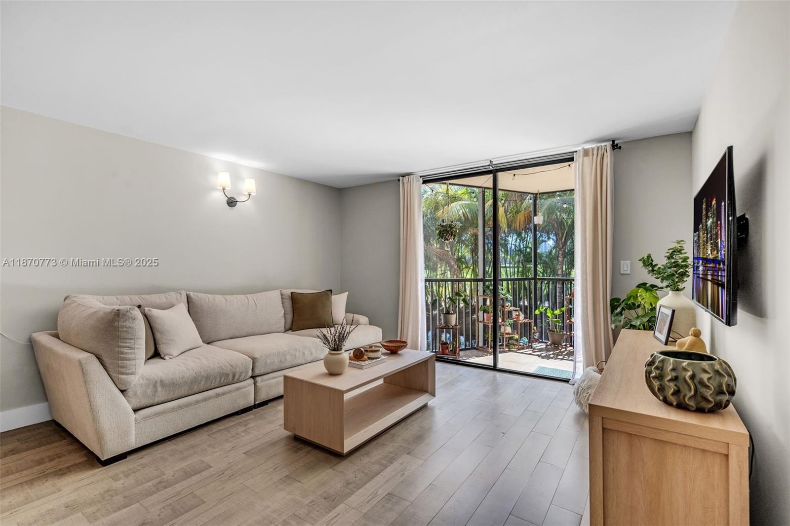 CORONADO CONDO- TOWER II - Residential