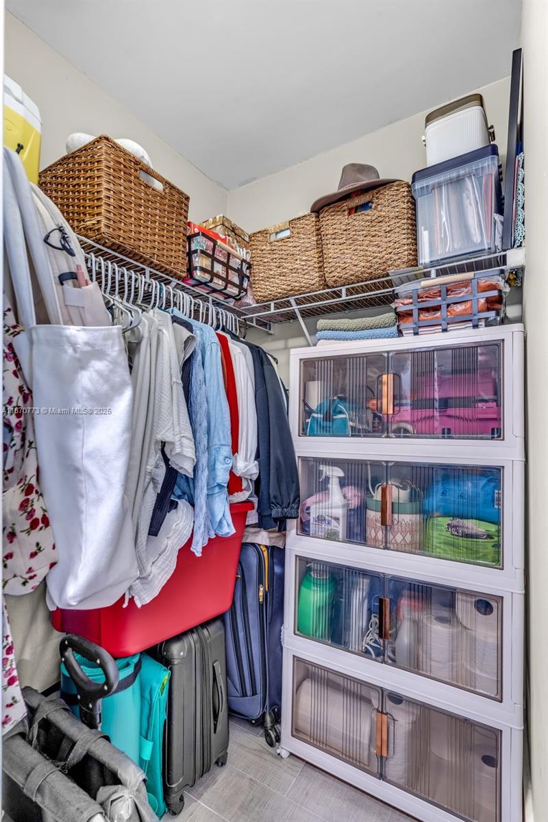 CORONADO CONDO- TOWER II - Residential