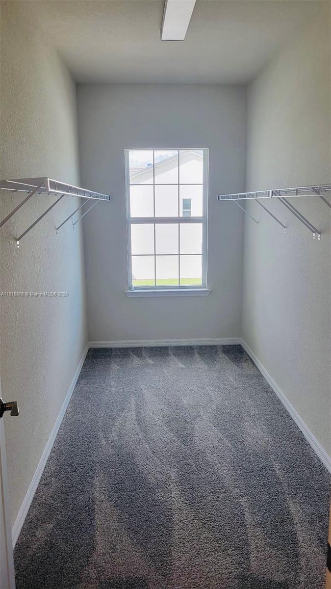 HILLCREST COUNTRY CLUB SO - Residential