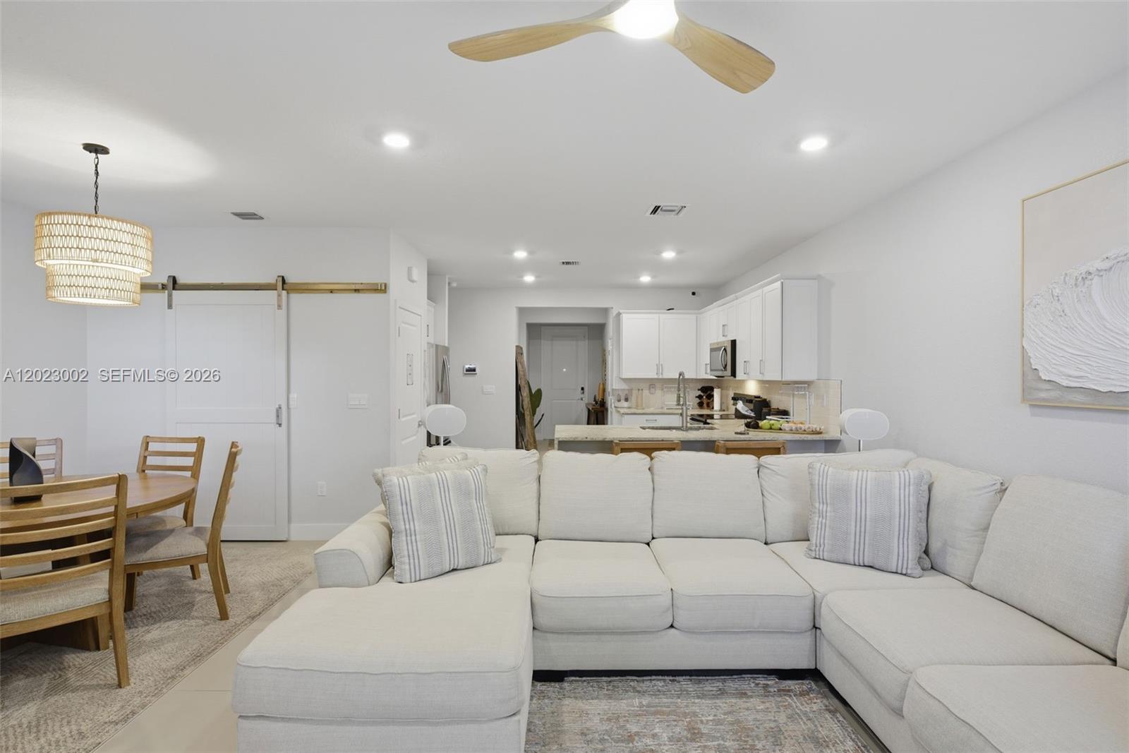 MERRICK SQUARE - Residential