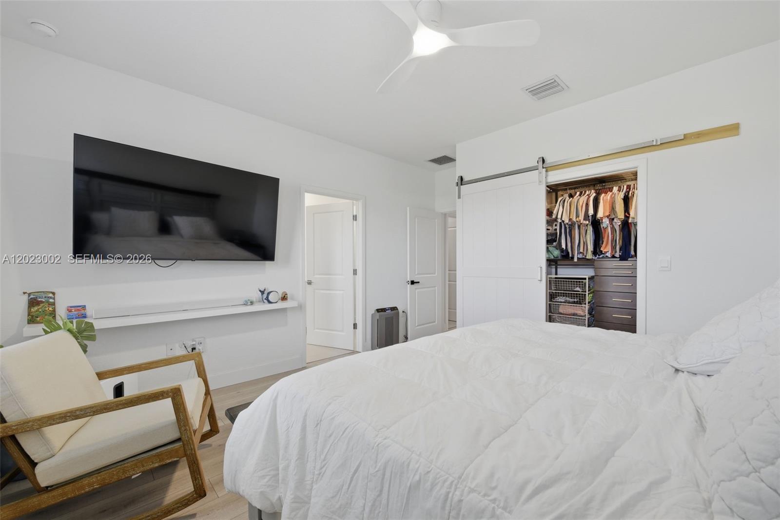 MERRICK SQUARE - Residential