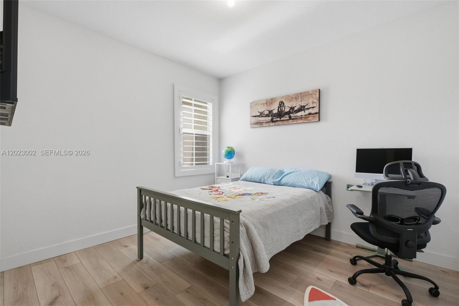 MERRICK SQUARE - Residential