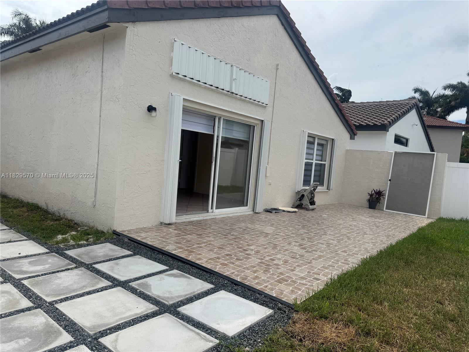 SILVER LAKES PHASE III - Residential