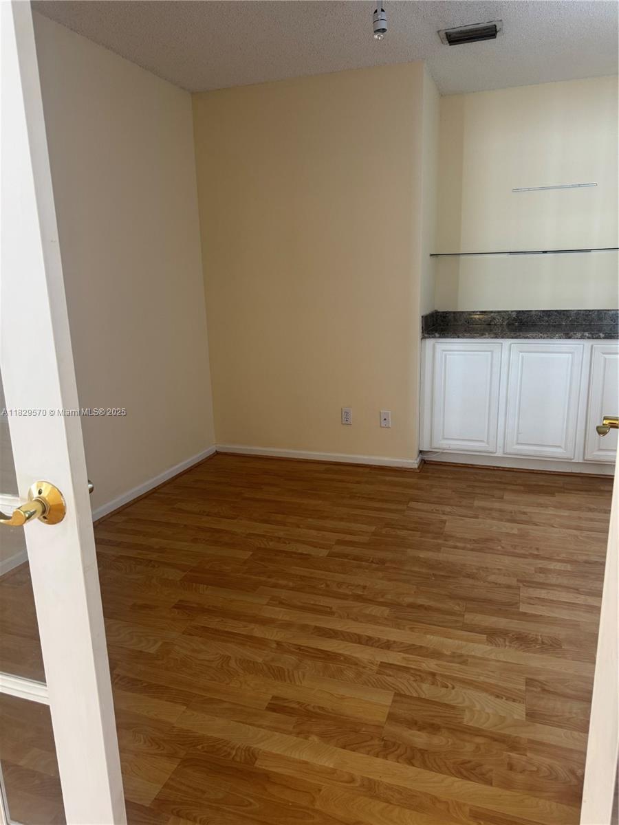 SILVER LAKES PHASE III - Residential