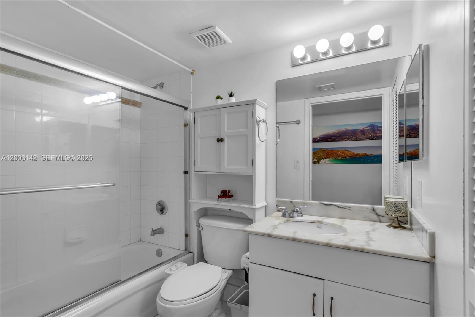 THE CLUB AT BRICKELL BAY - Residential