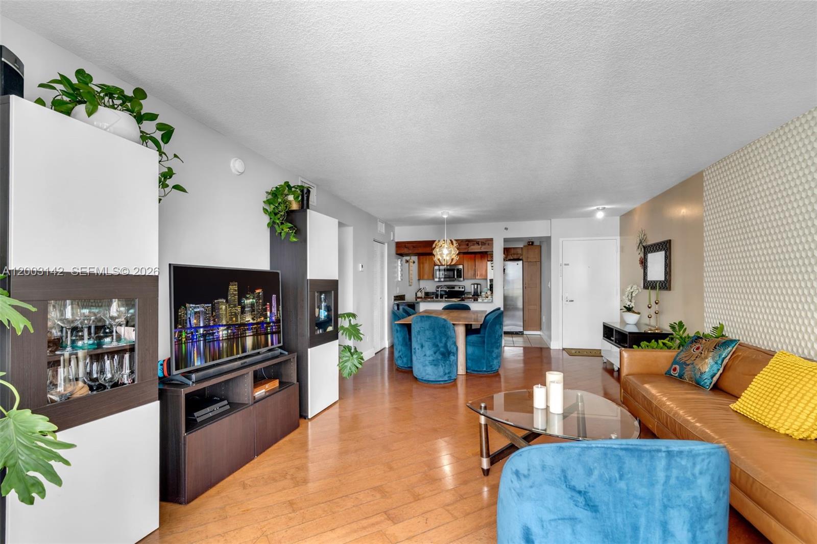 THE CLUB AT BRICKELL BAY - Residential