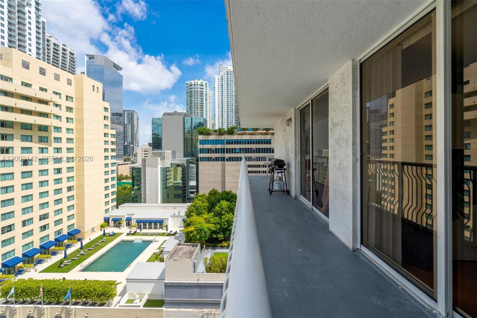 THE CLUB AT BRICKELL BAY - Residential