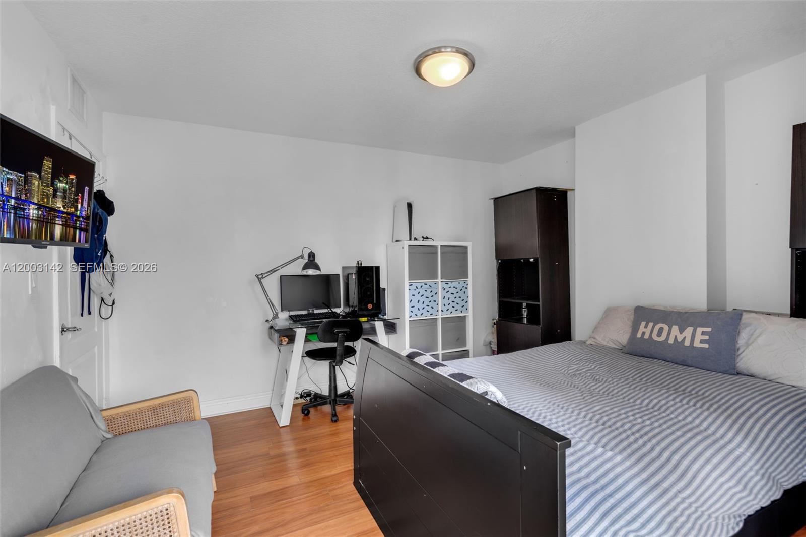 THE CLUB AT BRICKELL BAY - Residential