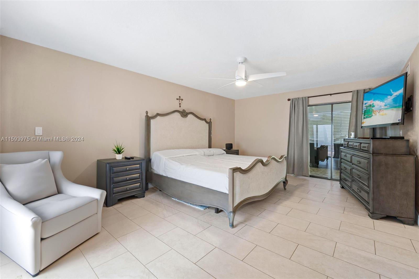 PINEBROOK LAKES CONDO - Residential