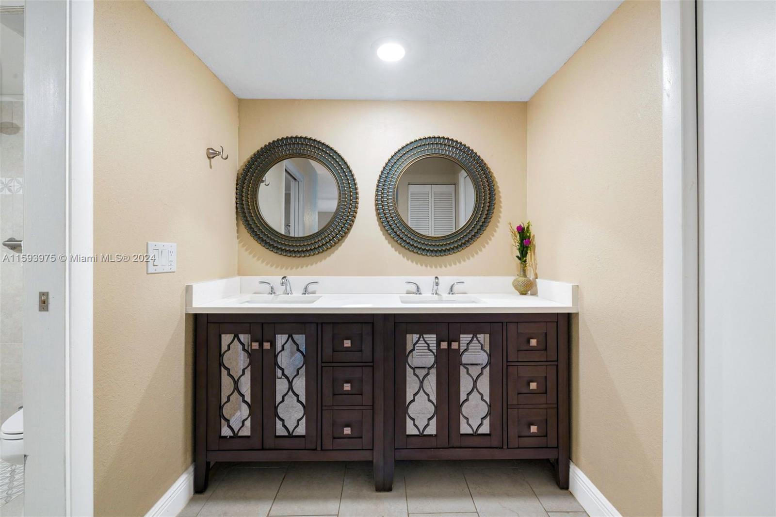 PINEBROOK LAKES CONDO - Residential