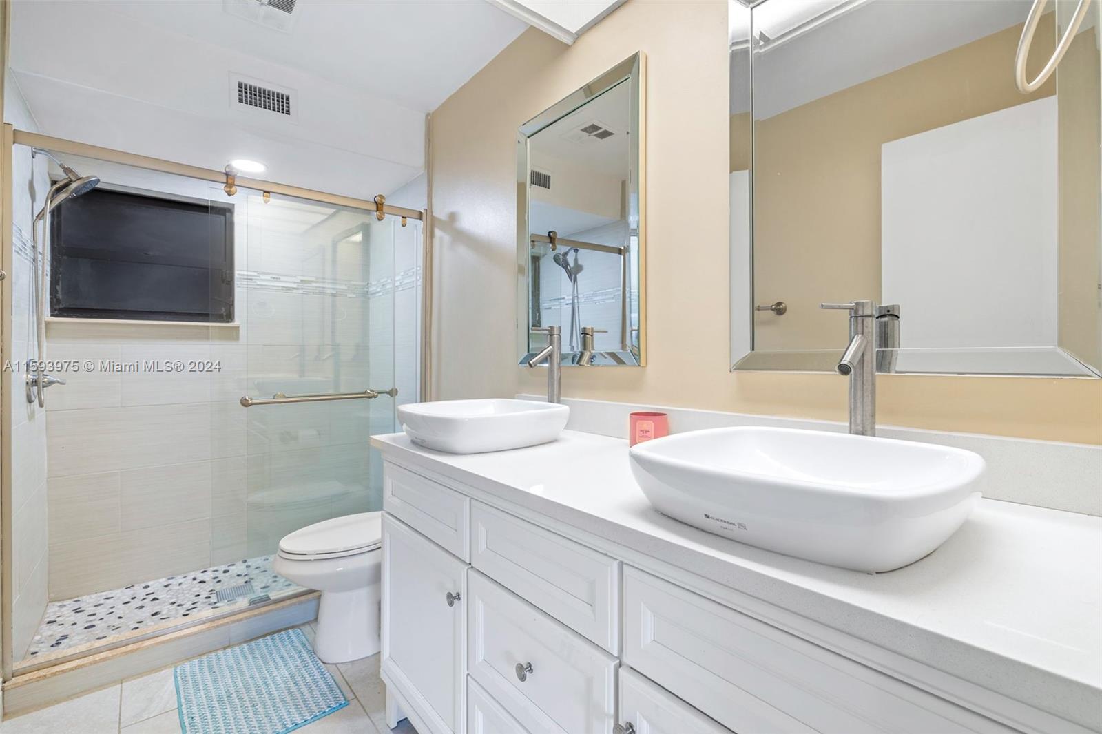 PINEBROOK LAKES CONDO - Residential