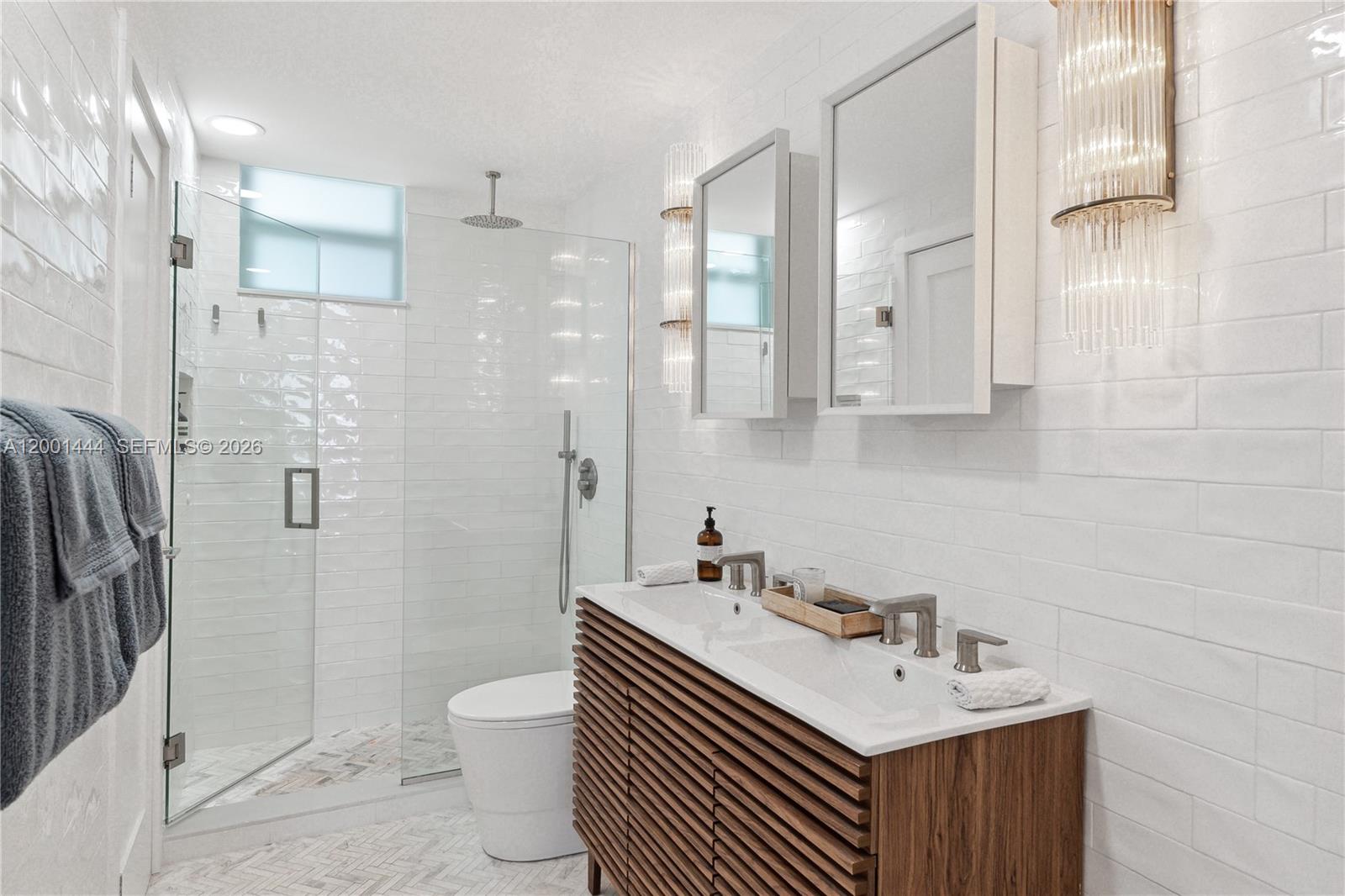 BONNE VIE CONDO - Residential