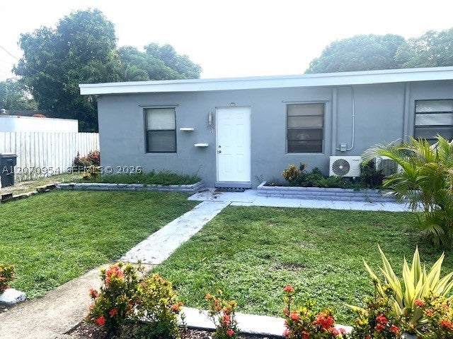 Photo of 504 N 57th Ave #SOUTH, Hollywood, FL 33021 (MLS # A12070954)