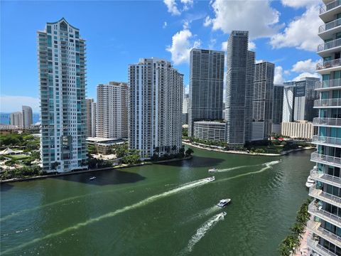 335 S Biscayne Blvd 2105 Miami FL 33131