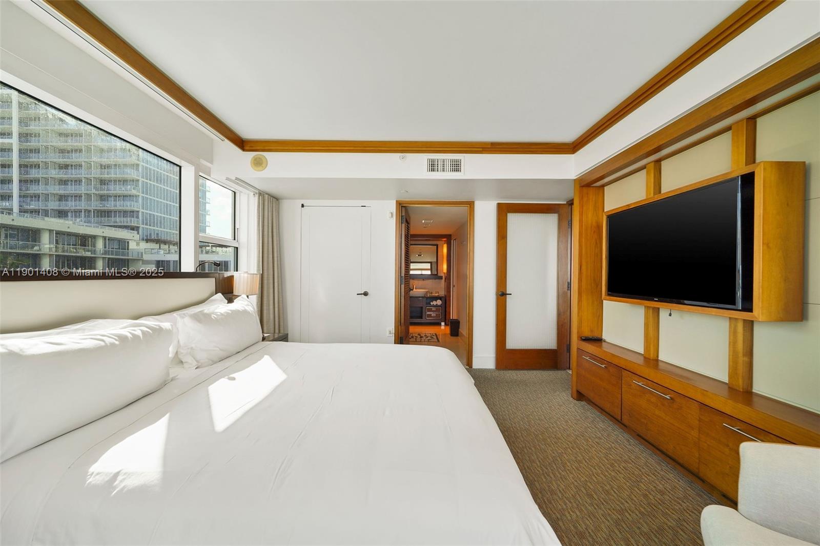 CENTRAL CARILLON BEACH - Residential Lease