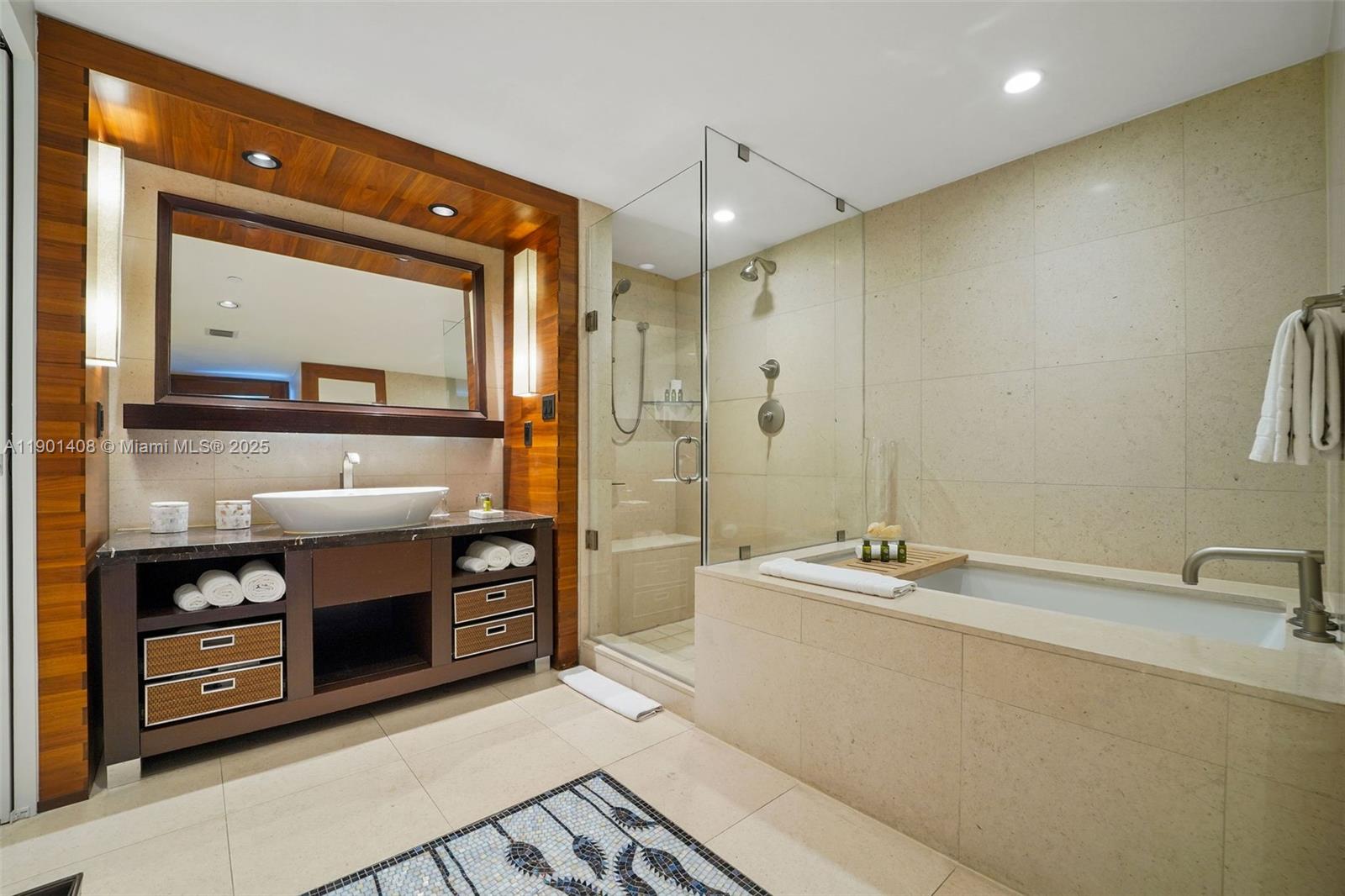 CENTRAL CARILLON BEACH - Residential Lease