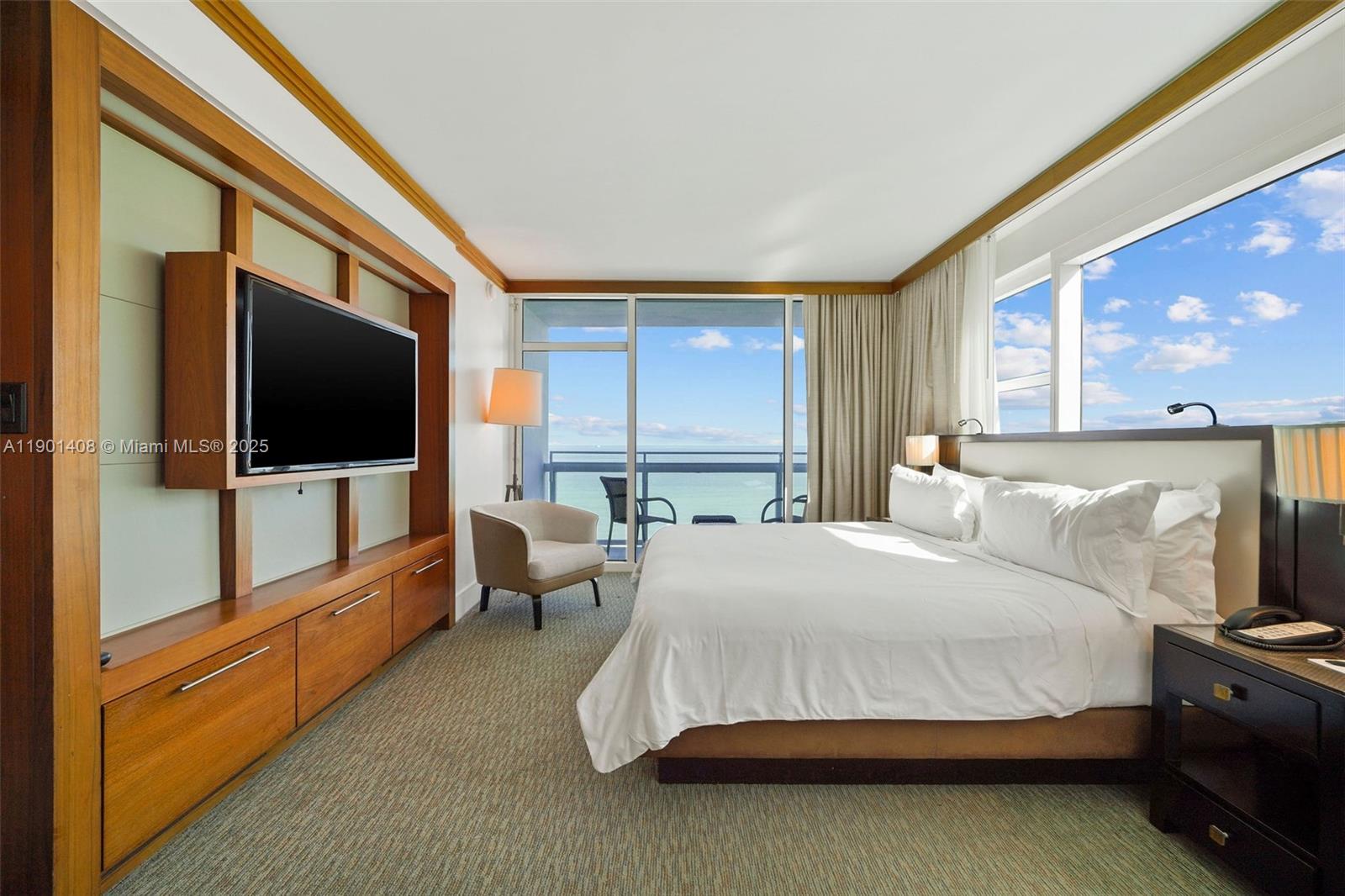 CENTRAL CARILLON BEACH - Residential Lease