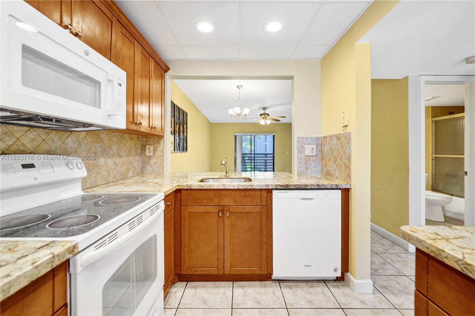 10332 Sunrise Lakes Blvd 206