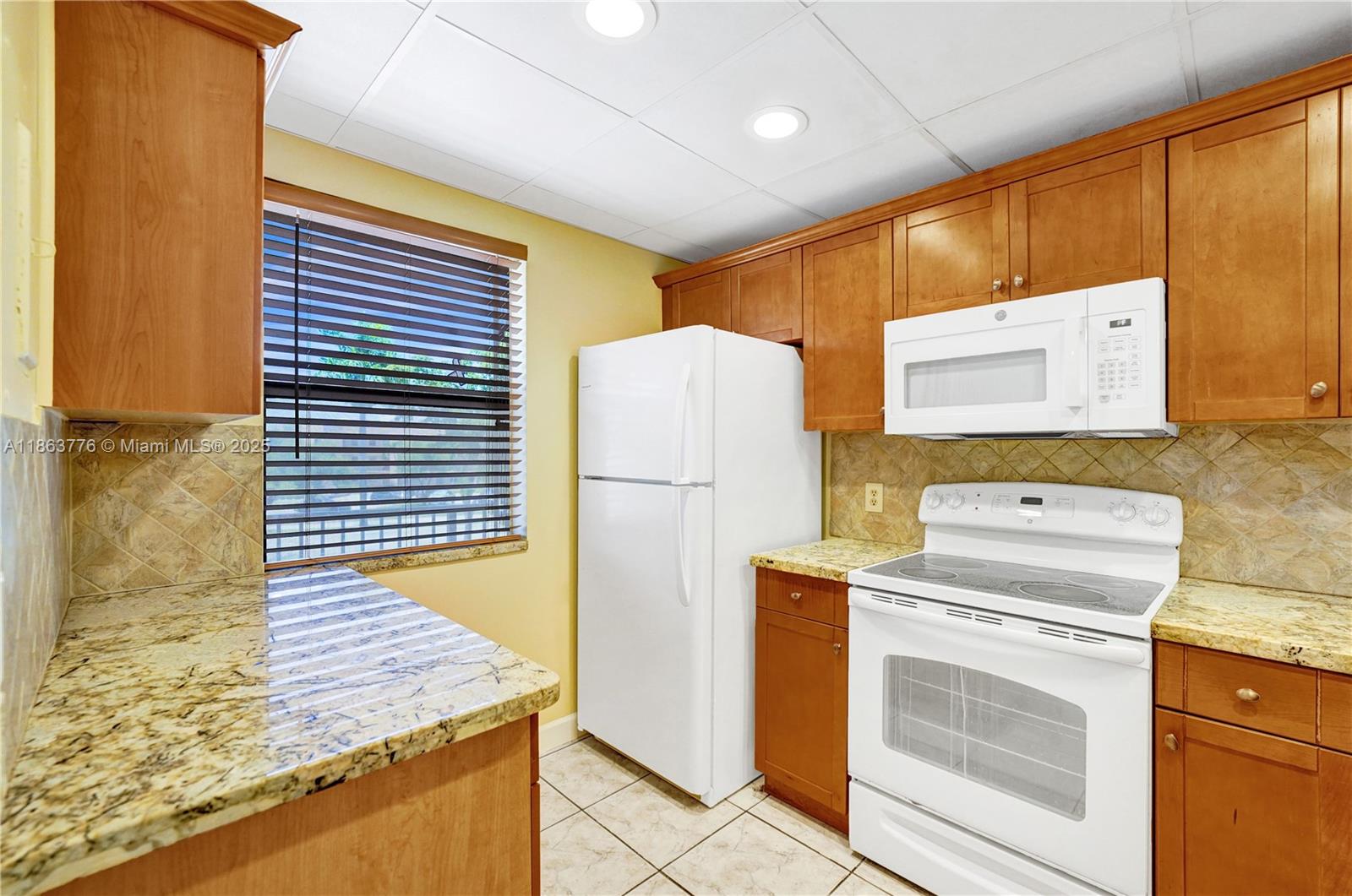 10332 Sunrise Lakes Blvd 206