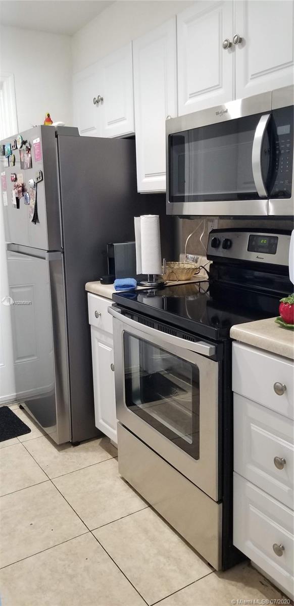 12590 CORONADO TOWERS CON - Residential