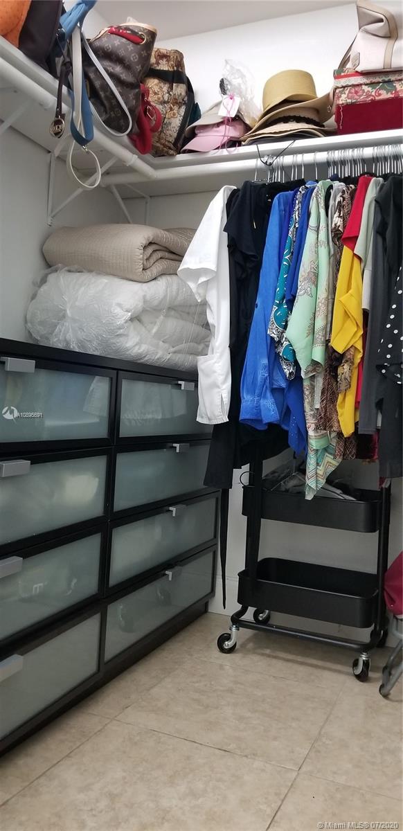 12590 CORONADO TOWERS CON - Residential