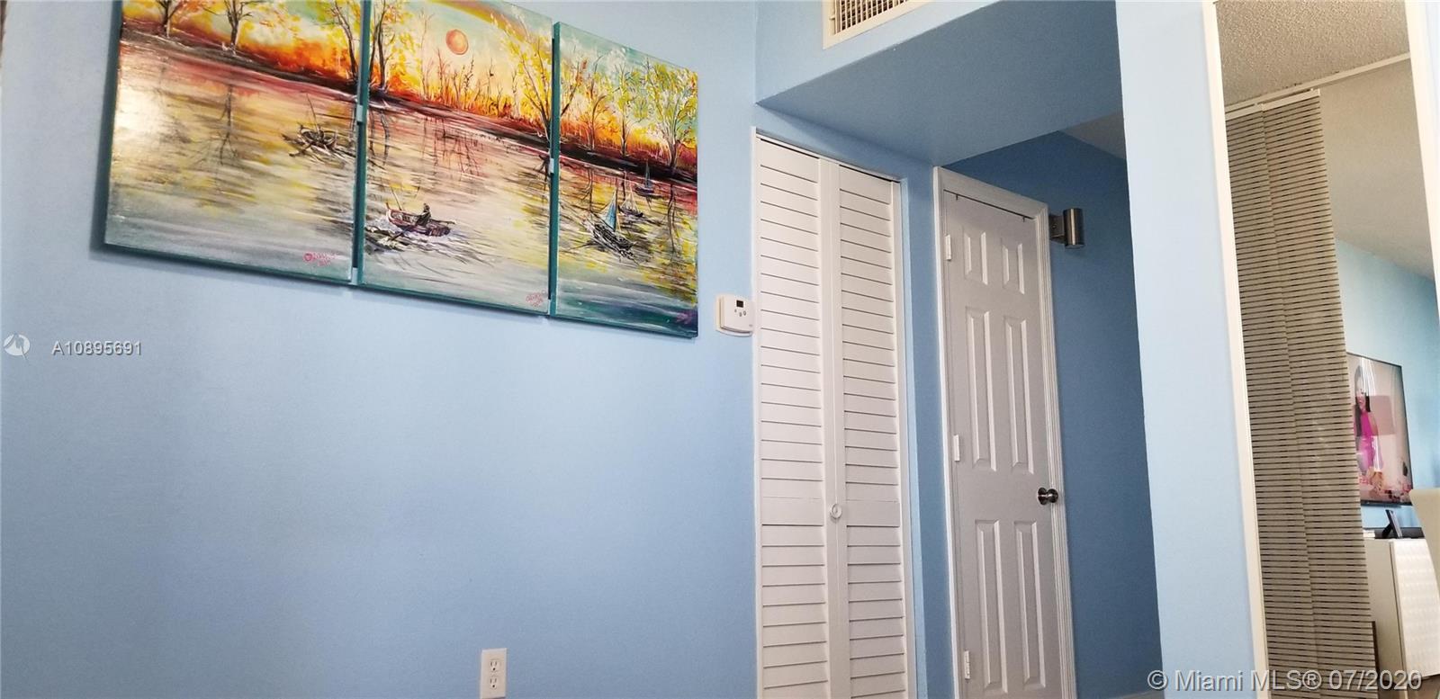 12590 CORONADO TOWERS CON - Residential