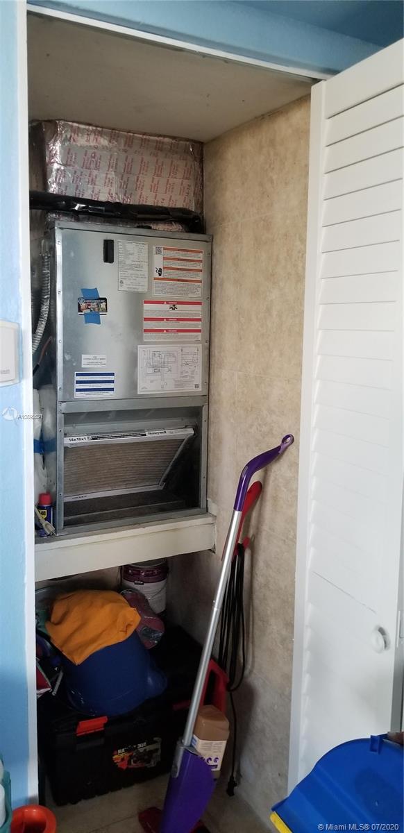 12590 CORONADO TOWERS CON - Residential