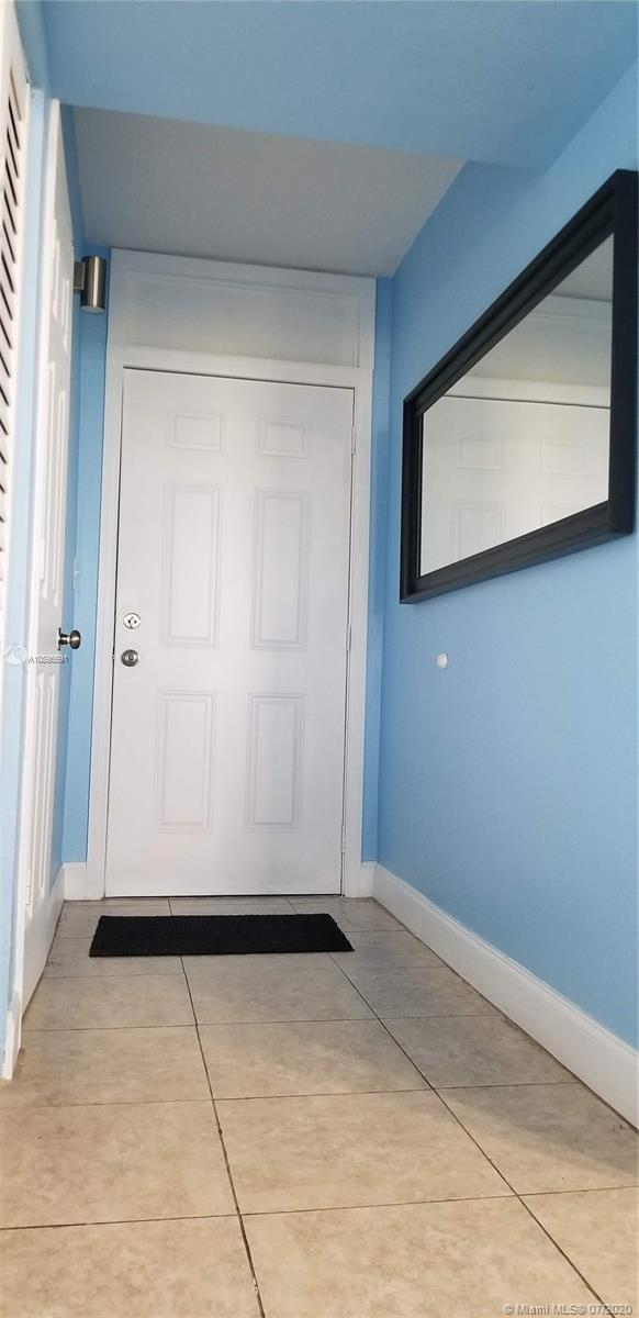 12590 CORONADO TOWERS CON - Residential