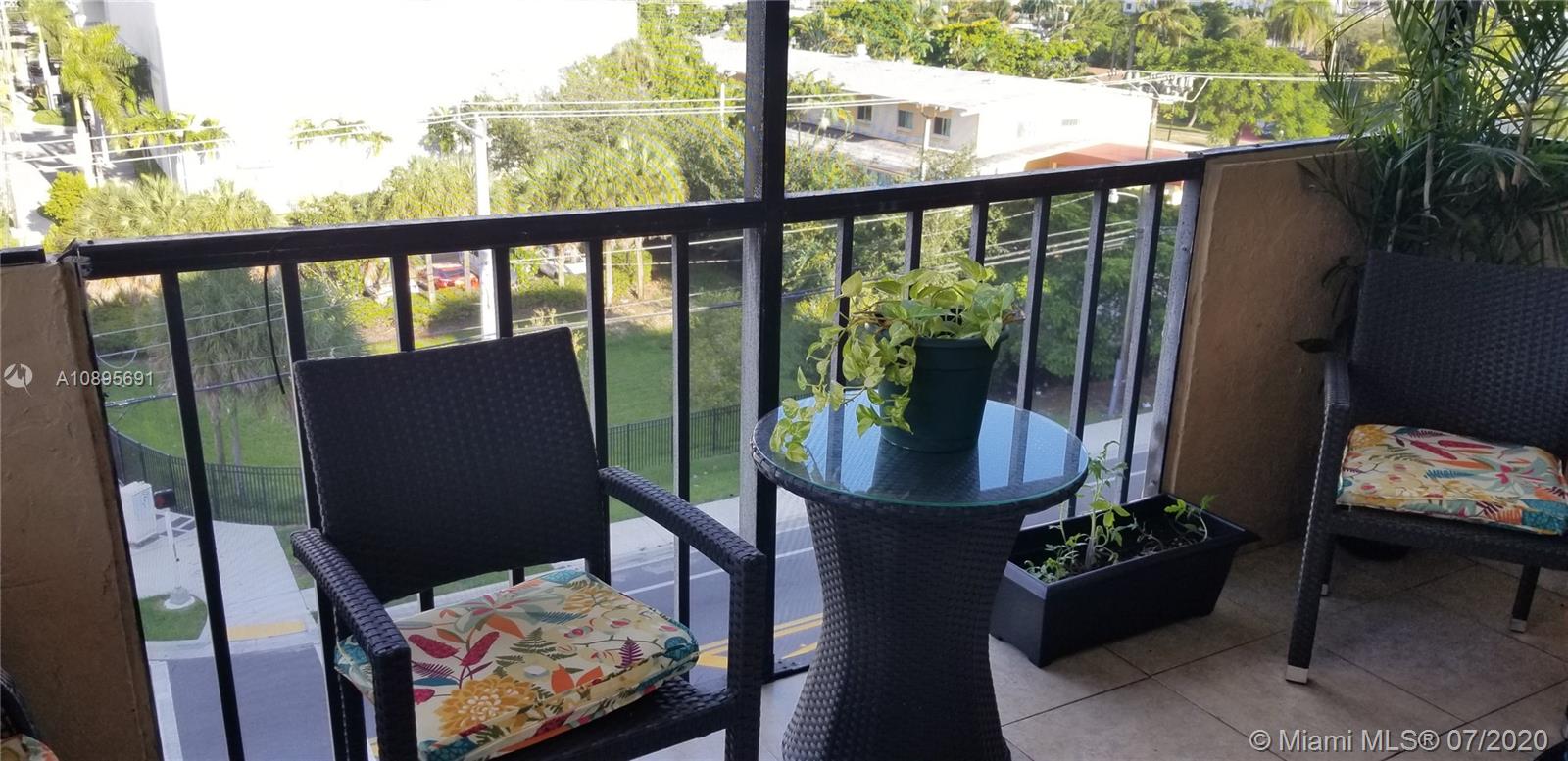 12590 CORONADO TOWERS CON - Residential