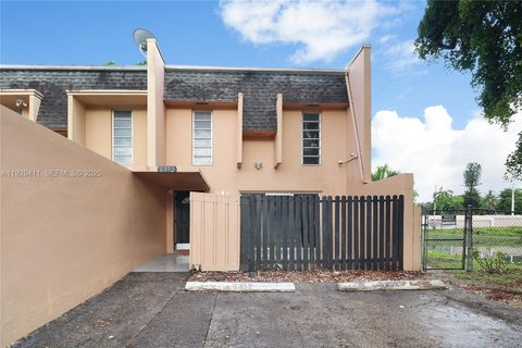 6352 Boulevard Of Champions 1 North Lauderdale FL 33068