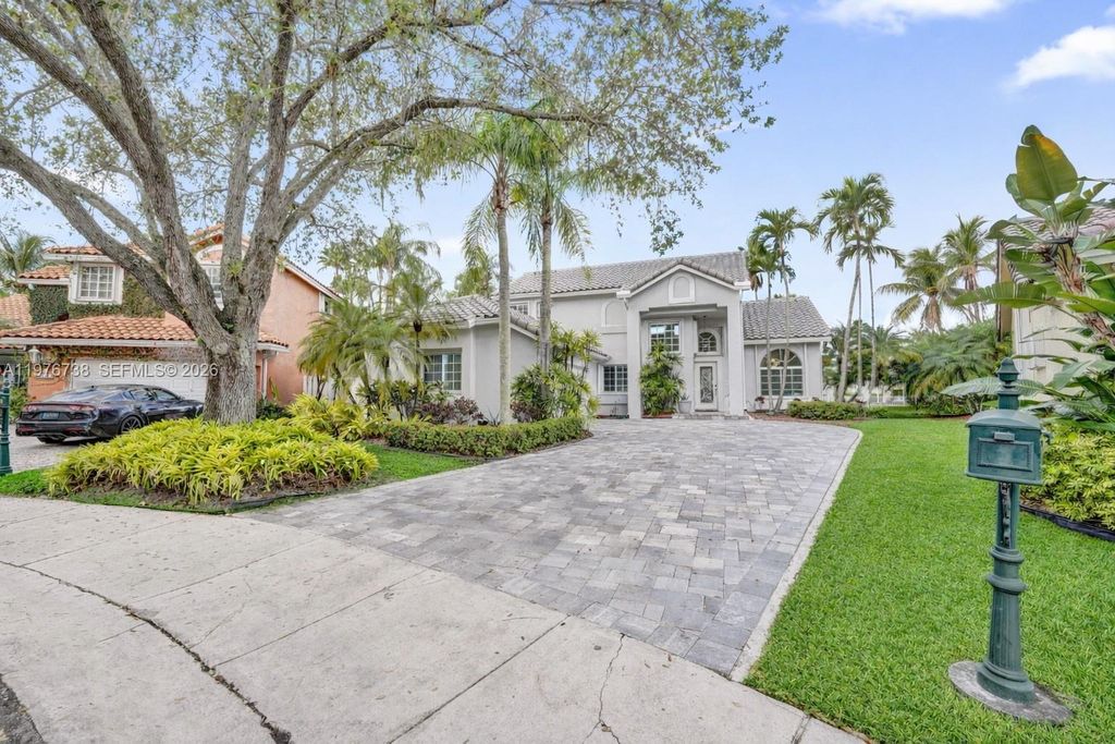 Photo of 1078 Laguna Springs Dr, Weston, FL 33326 (MLS # A11976738)