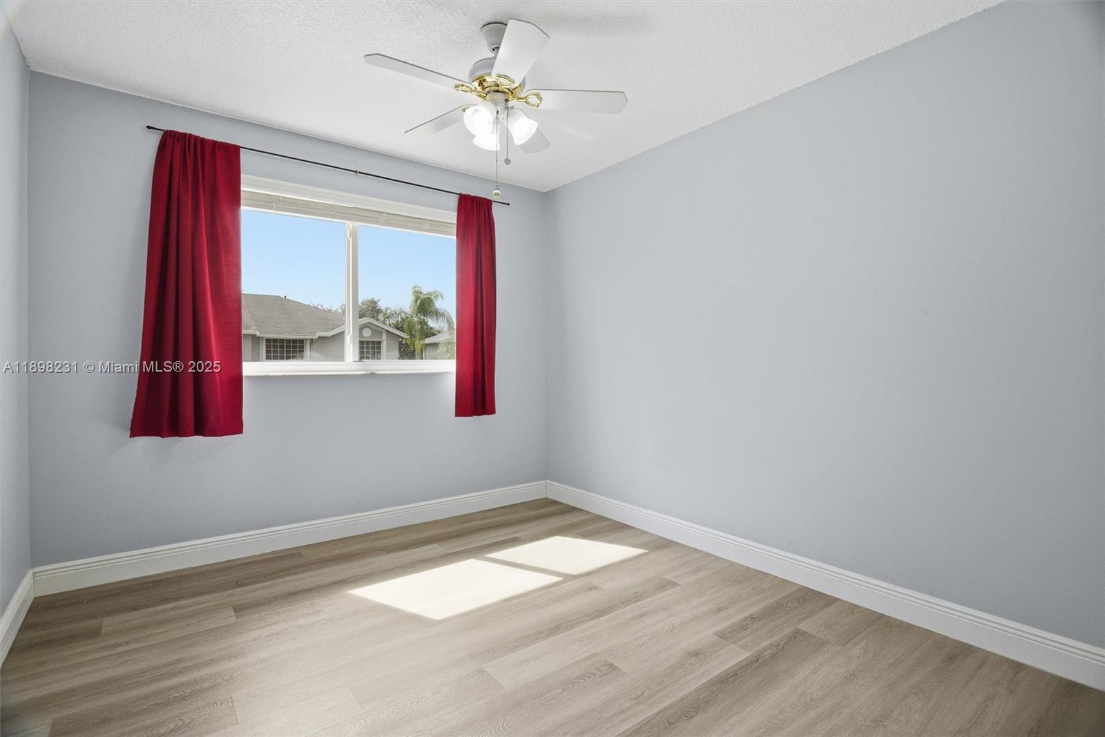 FLAMINGO GARDENS - Residential Lease